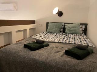 Super cozy loft studio - 8