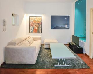 GuestHost - Modern Apartment with hot tub - Milan - 0
