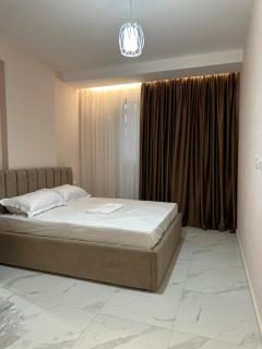 Adan Luxury Apartaments - Vlora - 5