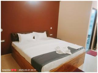 PREMIUM HOTEL SRIMAN PALACE GOLDEN BEACH PURI ! Near Swargadwar Market and Jagannath Temple, Fully Air-Conditioned Hotel with Wifi - LIFT - Restaurant and Parking Facilities - A BEST HOTEL IN PURI - Puri - 9