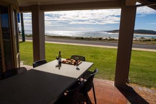 Pelican Shore Oceanfront Villa 6 - 4