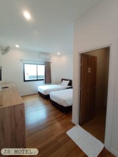 JS Motel - 3
