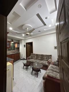 cosy one bed apartment - Islamabad - 5