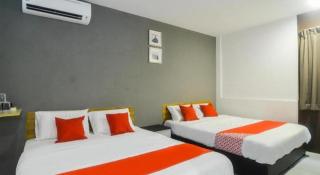 OYO 89465 Golden Lounge - Kuching - 1