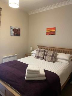 McCaig's Tower Apartment - Oban - 1