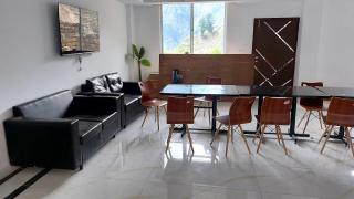 Kings Inn Hotel and Restaurant - Ghumla - 5