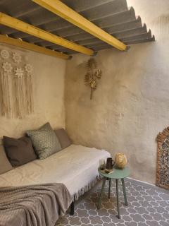 L'escale dorée au centre de Lunel - 7