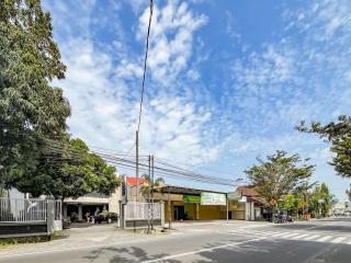 Permana Homestay Syariah Mitra RedDoorz - Pare - 7
