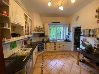 2 Bedroom with Bathroom - Altbauvilla - Burgen - 9