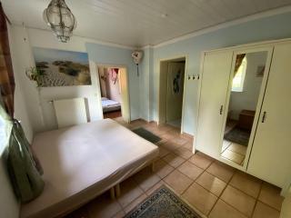 2 Bedroom with Bathroom - Altbauvilla - Burgen - 2