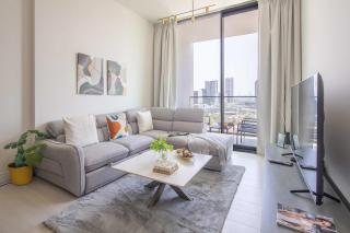 Frank Porter - Binghatti Amber - 0