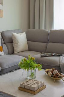 Frank Porter - Binghatti Amber - 4