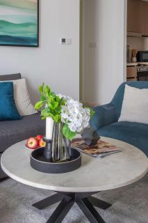 Frank Porter - Burj Crown - 5