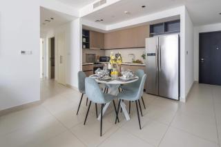 Frank Porter - Burj Crown - 3