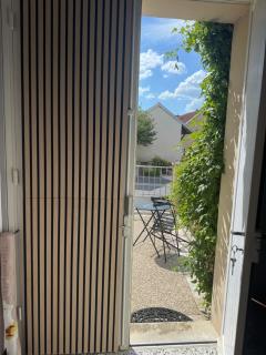 Home in Oiry - - 2