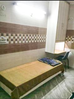 FlexiBay-Affordable Hostel in North Delhi with Meals - Jāmb - 4