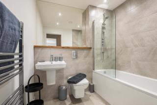 Modern & Spacious 1 Bedroom Apartment in Leeds - Leeds - 7