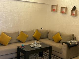 STUDIO Marrakech GUELIZ Piscine, Gare & Restaurants proches - La Celle-sous-Gouzon - 8