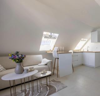 Newly and modernly renovated-Studio Gilda-Breathtaking Waterfront Studio with Yacht Views - Makarska - 7