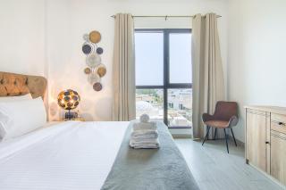 Elegant 1BR with View in Lamtara 1, MJL - 1