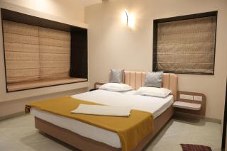 Hotel Rajadhiraj - Sangli - 5