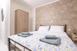 Rena's House, Viros, Corfu - - 1