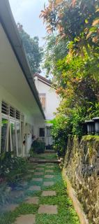 Kalyana Guest House - Bandung - 4