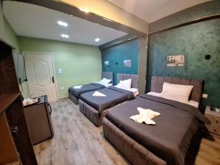 Beko pyramids inn - 1