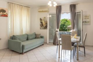 Lefkada Nidri Center Apartment - 1