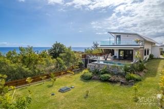 VILLA FLOJULO, sa piscine à débordement et sa vue à 180° sur l'océan - Le Portail - 9