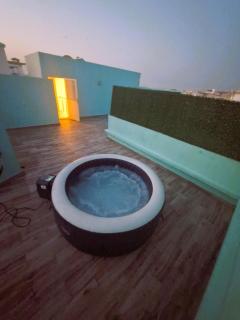 TRIPLEX 200 M2 DE LUXE - CENTRE VILLE-JACCUZZI- BABYFOOT- wifi - Tangeri - 2