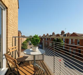 1 Bed Apartment in Wimbledon - London - 9