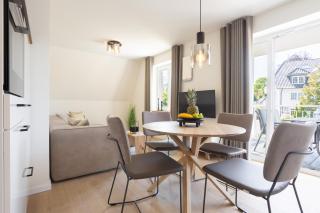 Villa Dornkamp 3 - Luxuriöse Ferienwohnung für 4 Personen inklusive Sauna und Balkon - Timmendorfer Strand - 8