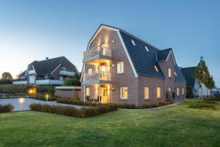 Villa Dornkamp 3 - Luxuriöse Ferienwohnung für 4 Personen inklusive Sauna und Balkon - Timmendorfer Strand - 0