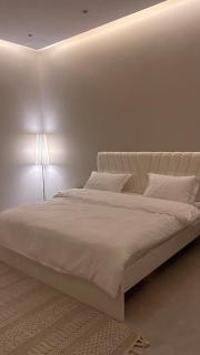 An upscale apartment in the middle of the city - Khamis Mushayt - 3