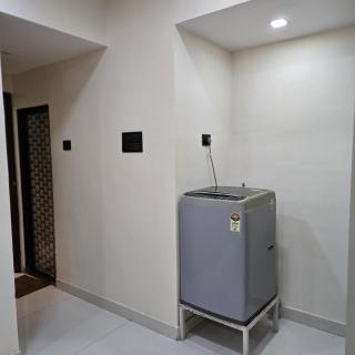 Sapphire Service Apartment - Navi Mumbai - 8
