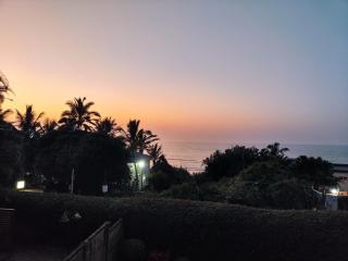 Megs Guesthouse - Ballito - 2