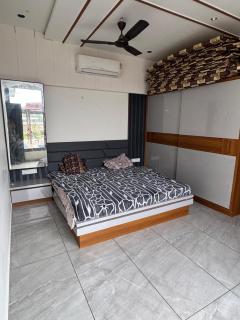 khodiyar farm & villa - Gandhinagar - 3