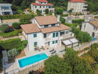 Villa Cerović Luxury Privacy Pet Friendly - Kostrena - 9