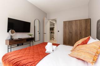 The Brickworks, Grade II listed Boutique Stay, 2 Bed - Birmingham - 8