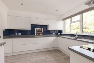 Lawhead Road East - St Andrews - 4