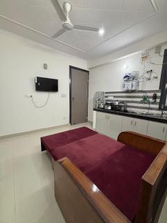 1BHK Luxury Max Stay - 7