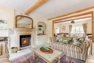 Cotswold Farmhouse with Swimming Pool - Miserden - 0