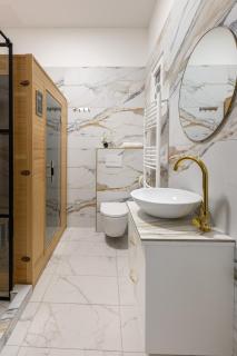 Marvelous Marble Mansion with Sauna - Budapest - 8