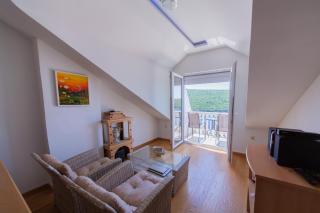 Apartmani Elena - Bigovo - 9