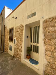 Casa indipendente nel centro storico,cod IUN P2680 - Baunei - 0