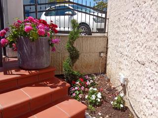 Alekta Hotel - Free Parking - Varna City - 6