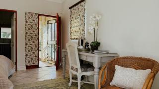Upper Classic - Clarens - 1