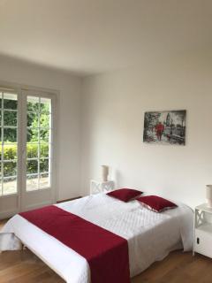 Calme, espace, grand jardin, parkings, 14 persons, 10 min place Conleau - 5
