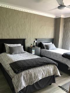 Farmers Lodge - Piet Retief - 0